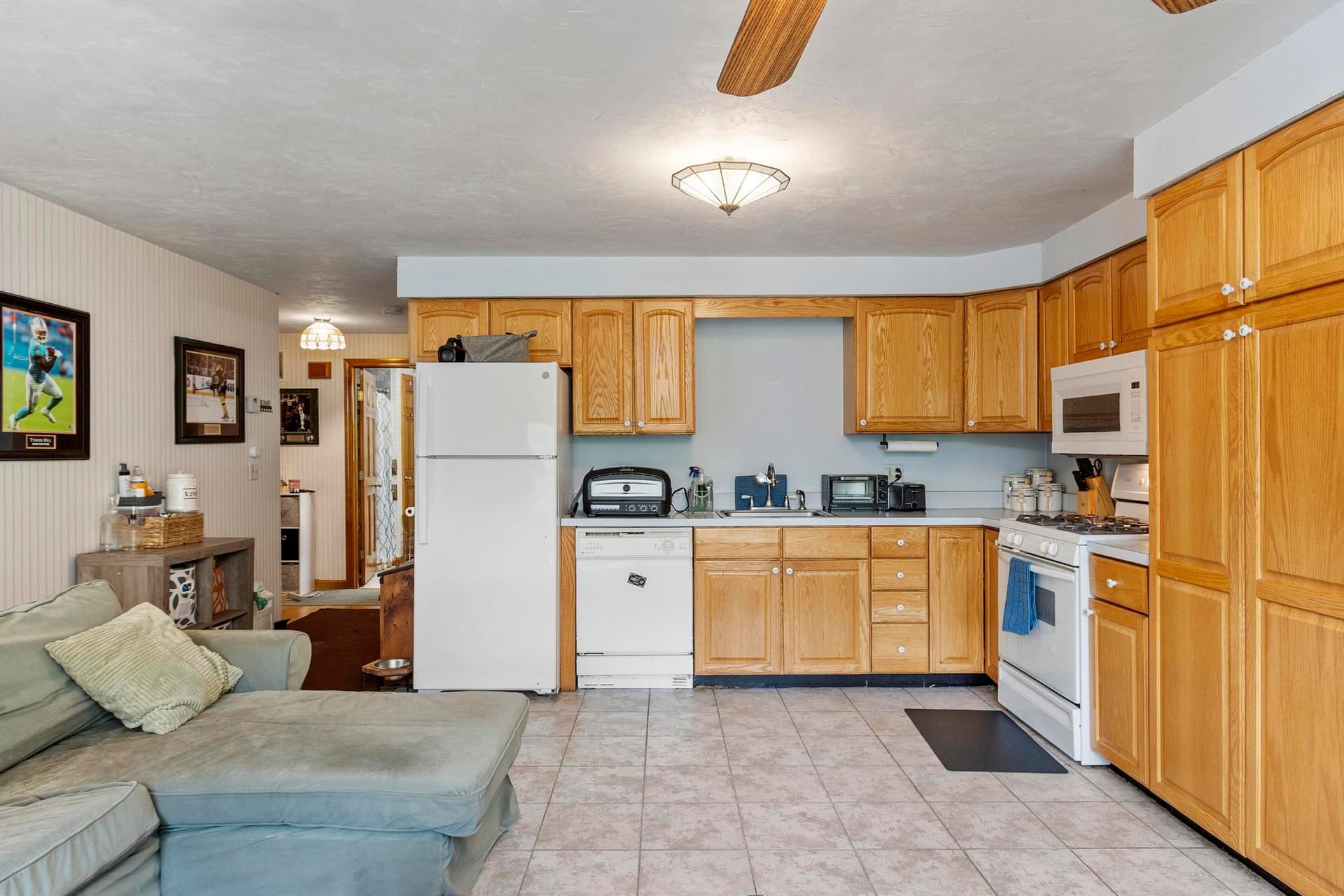 116 Island Road Lunenburg Massachusetts Job 39402 0061.jpg