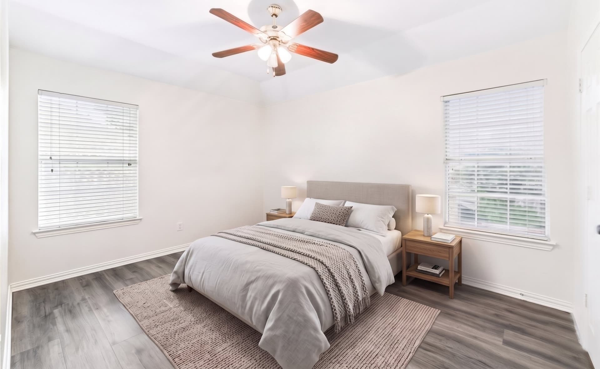 2101 Fleming DriveV38.edited.edited.jpg