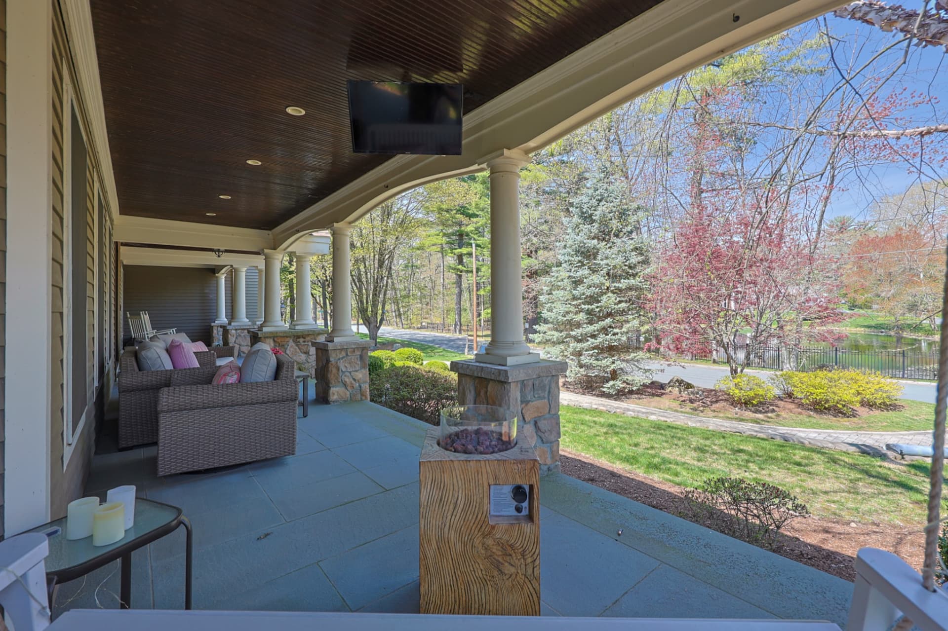 71 Bourque exterior-22.jpeg