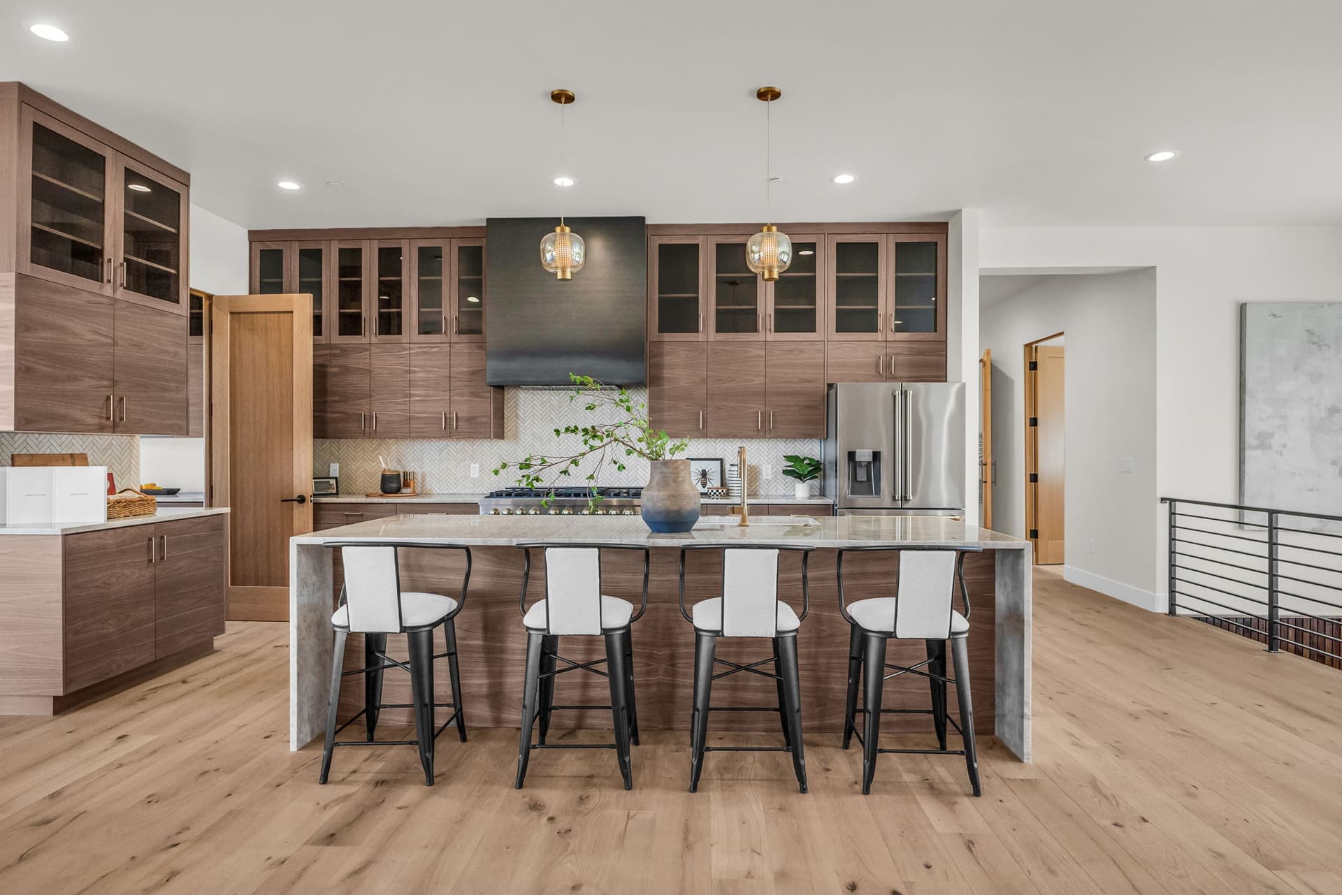 38-web-or-mls-1092-trailridge-dr.jpg