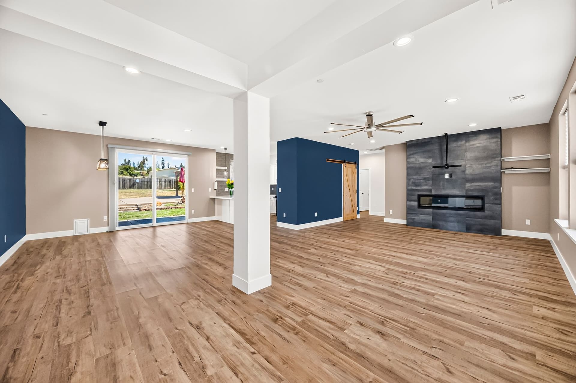 1369 Nunneley Rd - 012 (Photos).jpg