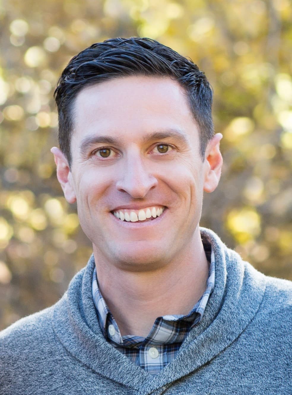 Charlie Gruber headshot