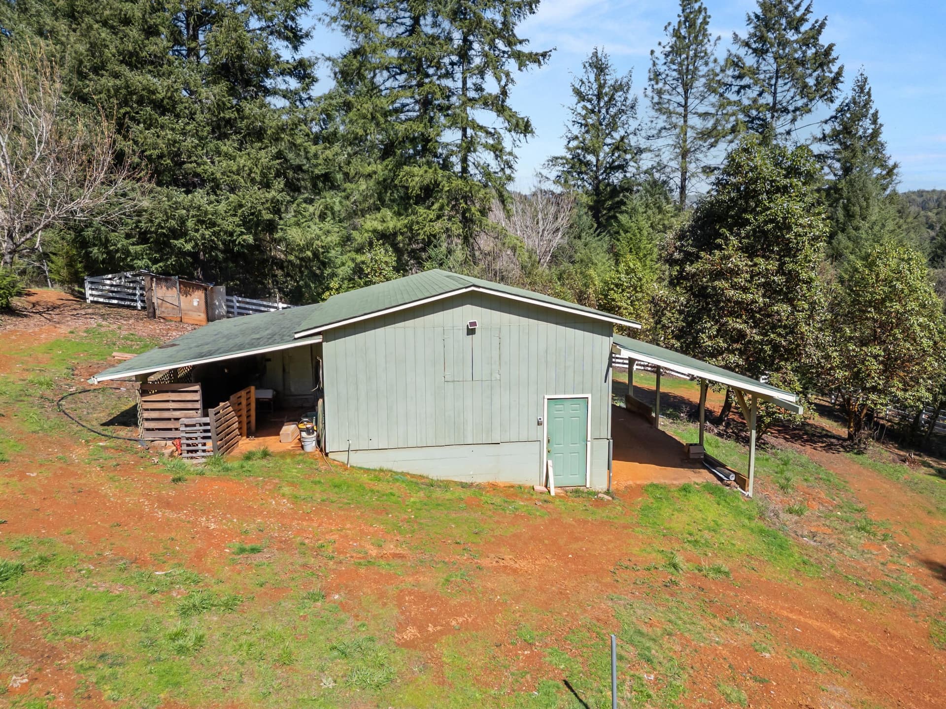 48_520 brimstone road - drone - 06.jpg