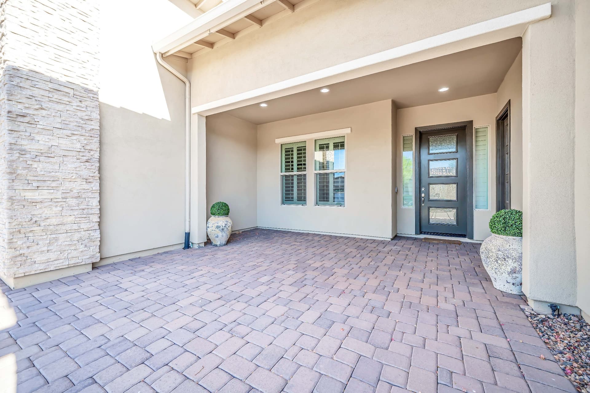 13851 Blossom way-4.jpg