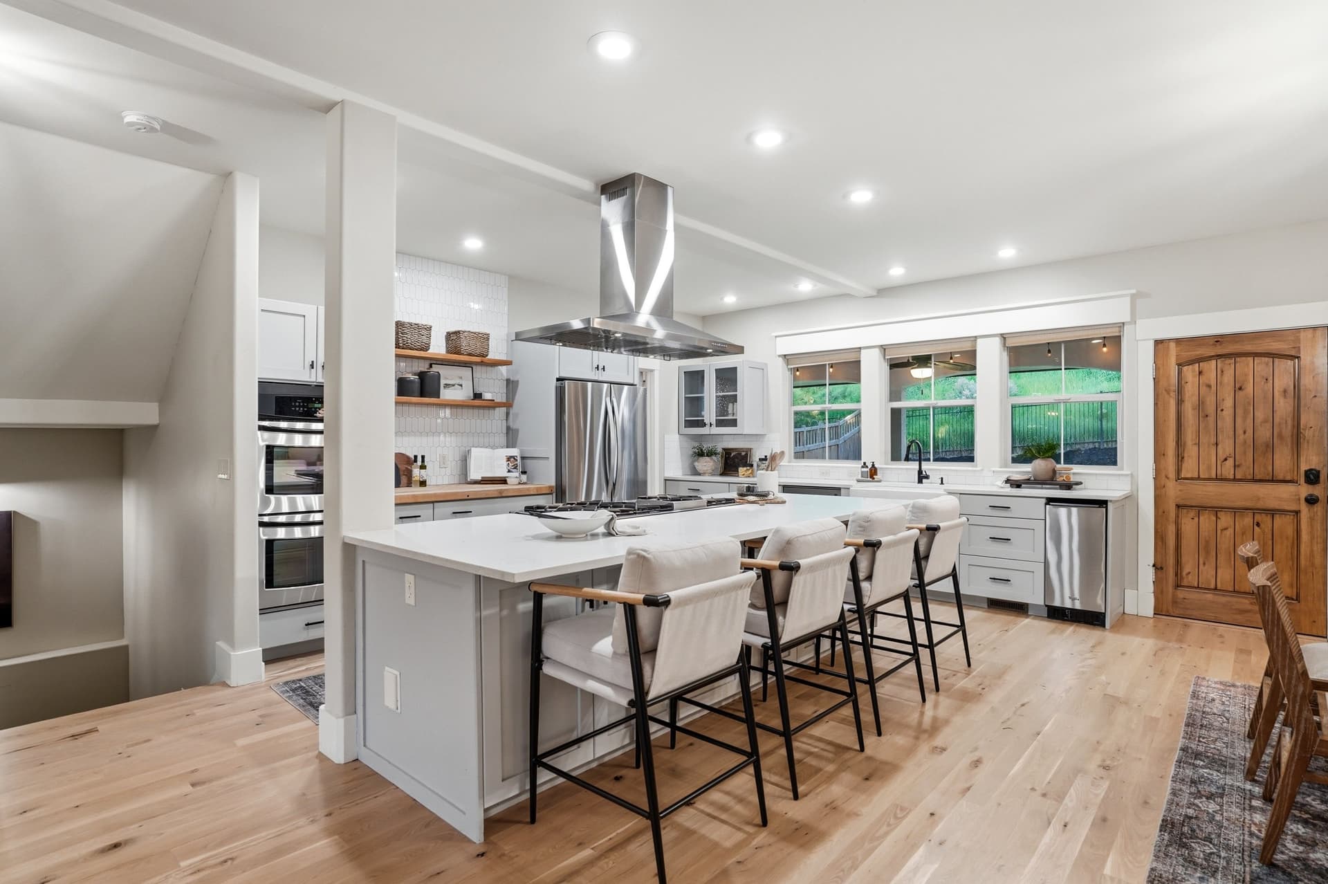 kitchen angle.jpg