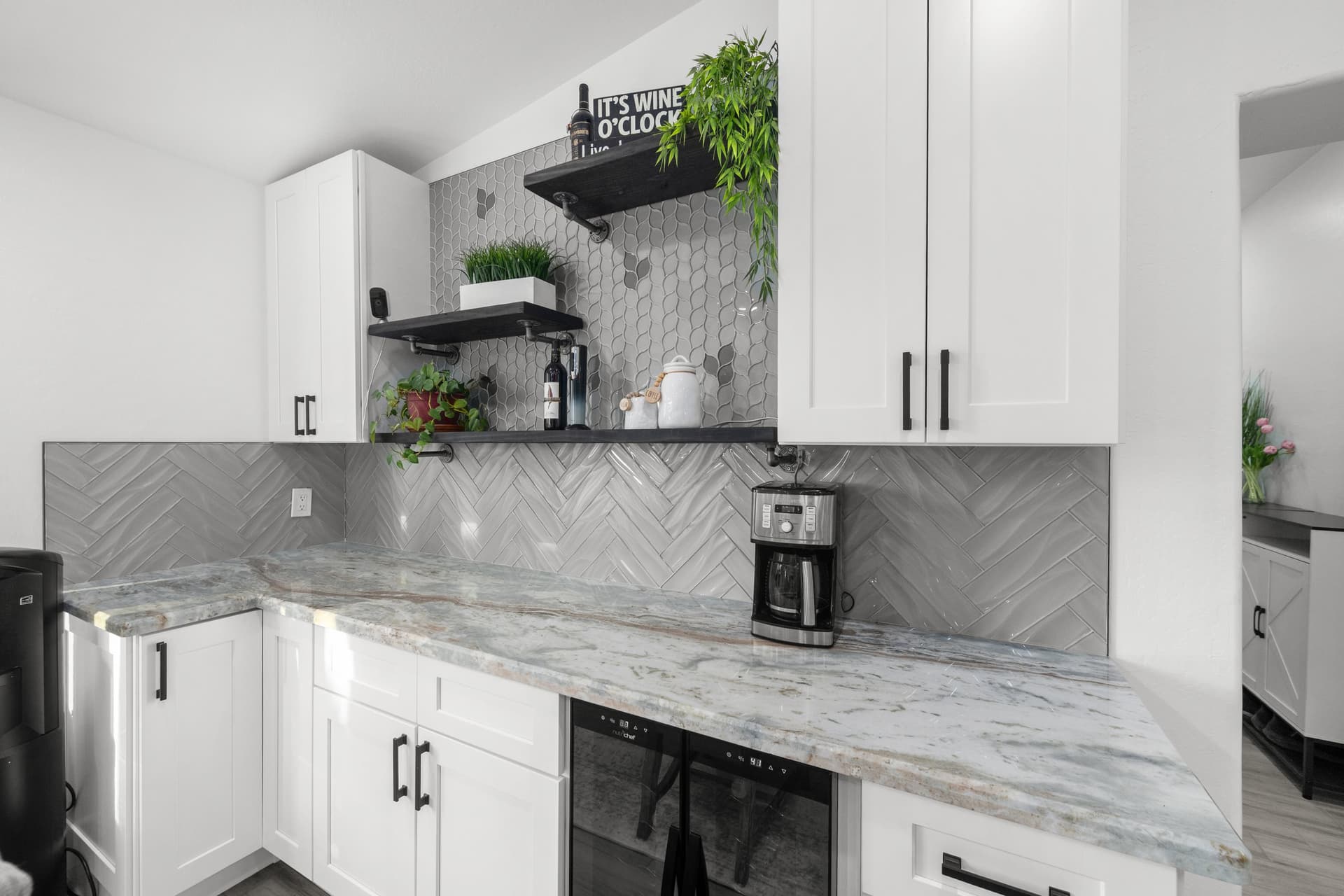 016-Wine_Coffee bar.jpg