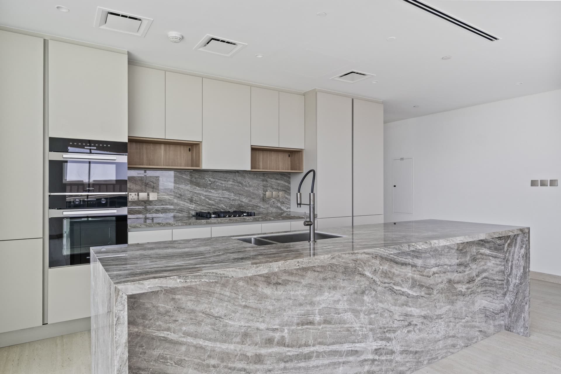 2 Bed for Rent in Serenia Living 23.jpg