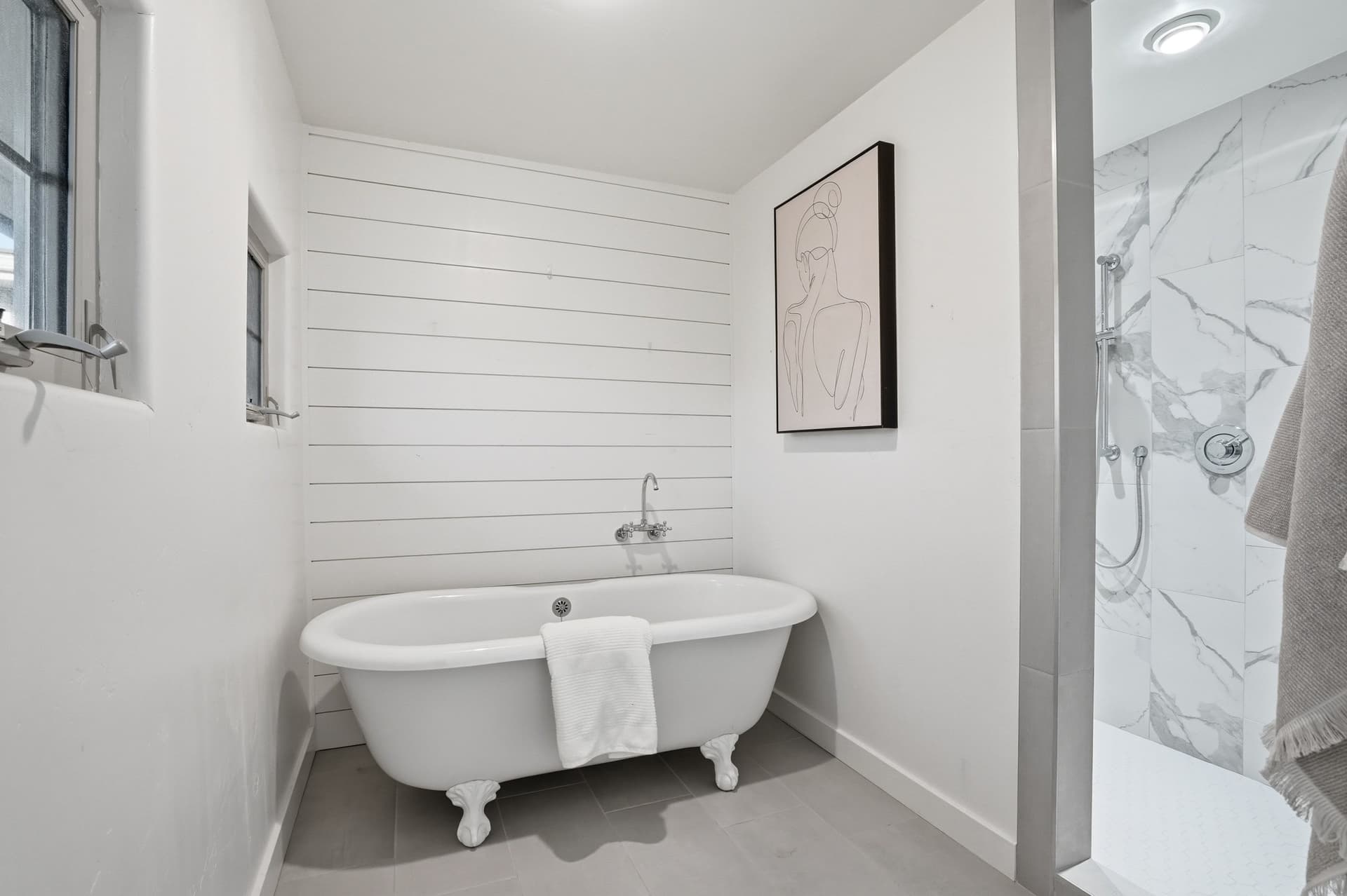 freestanding tub.jpg
