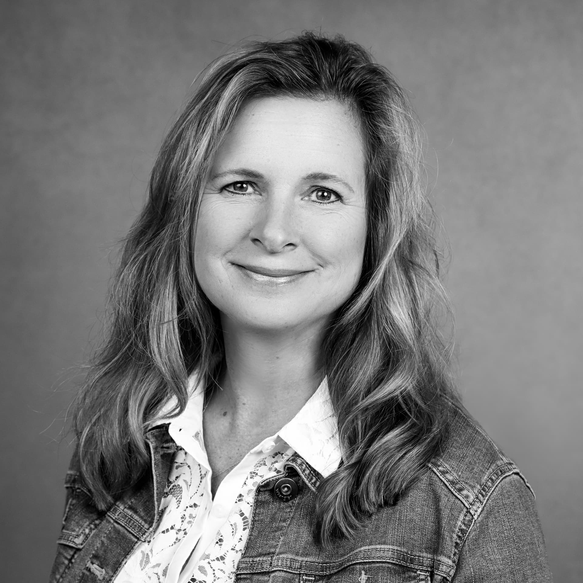 Christine Sperry headshot