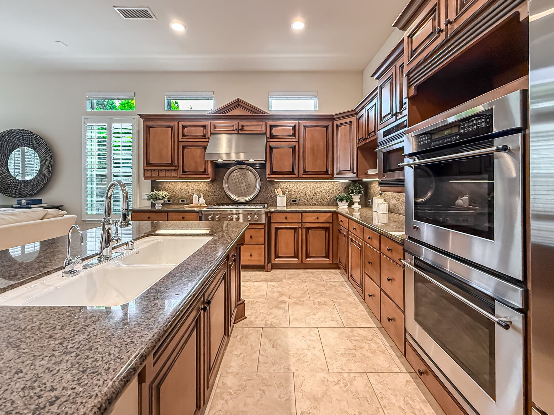 cKitchen4.jpg