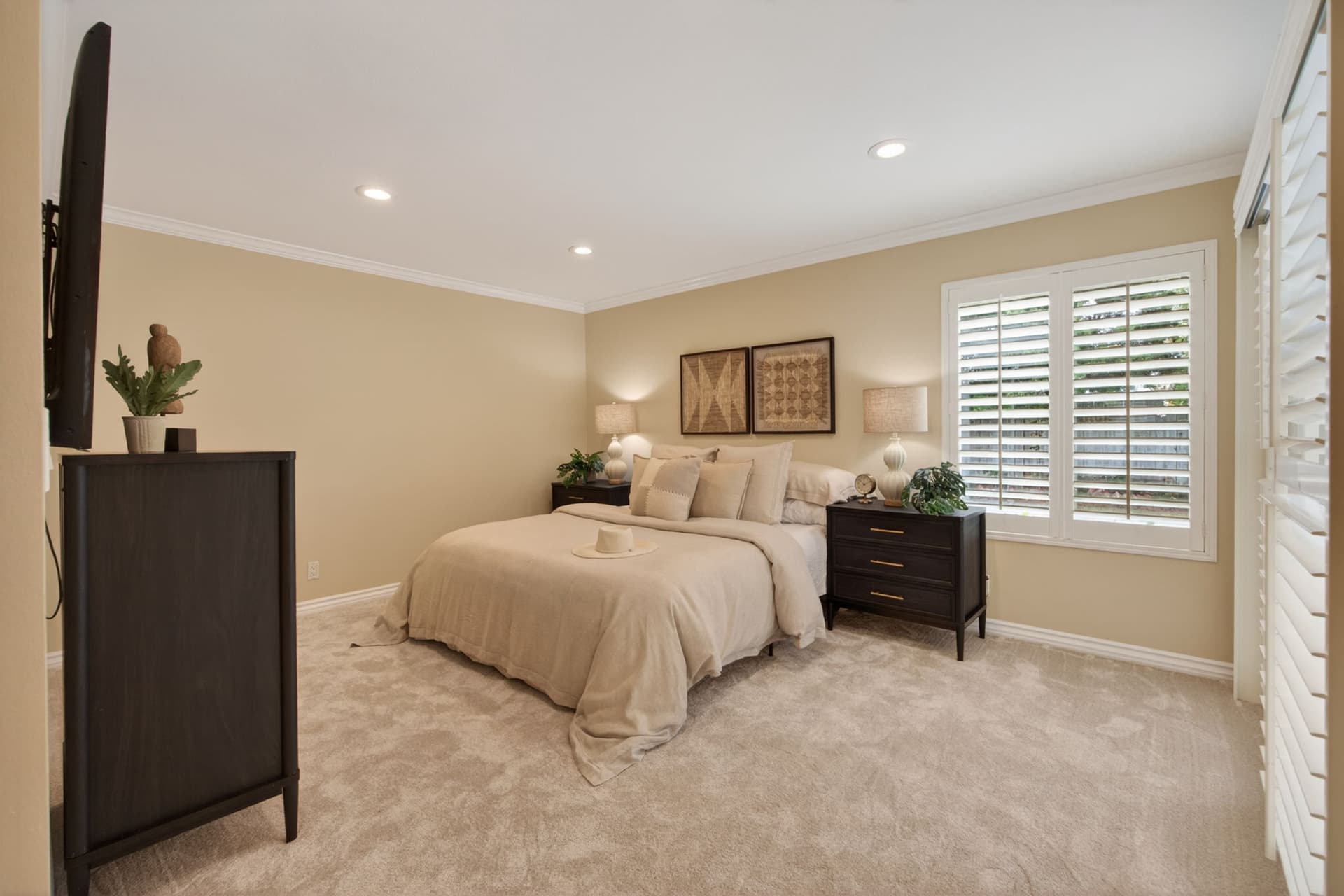 33-web-or-mls-Upmarket_Media-2247West097.jpg