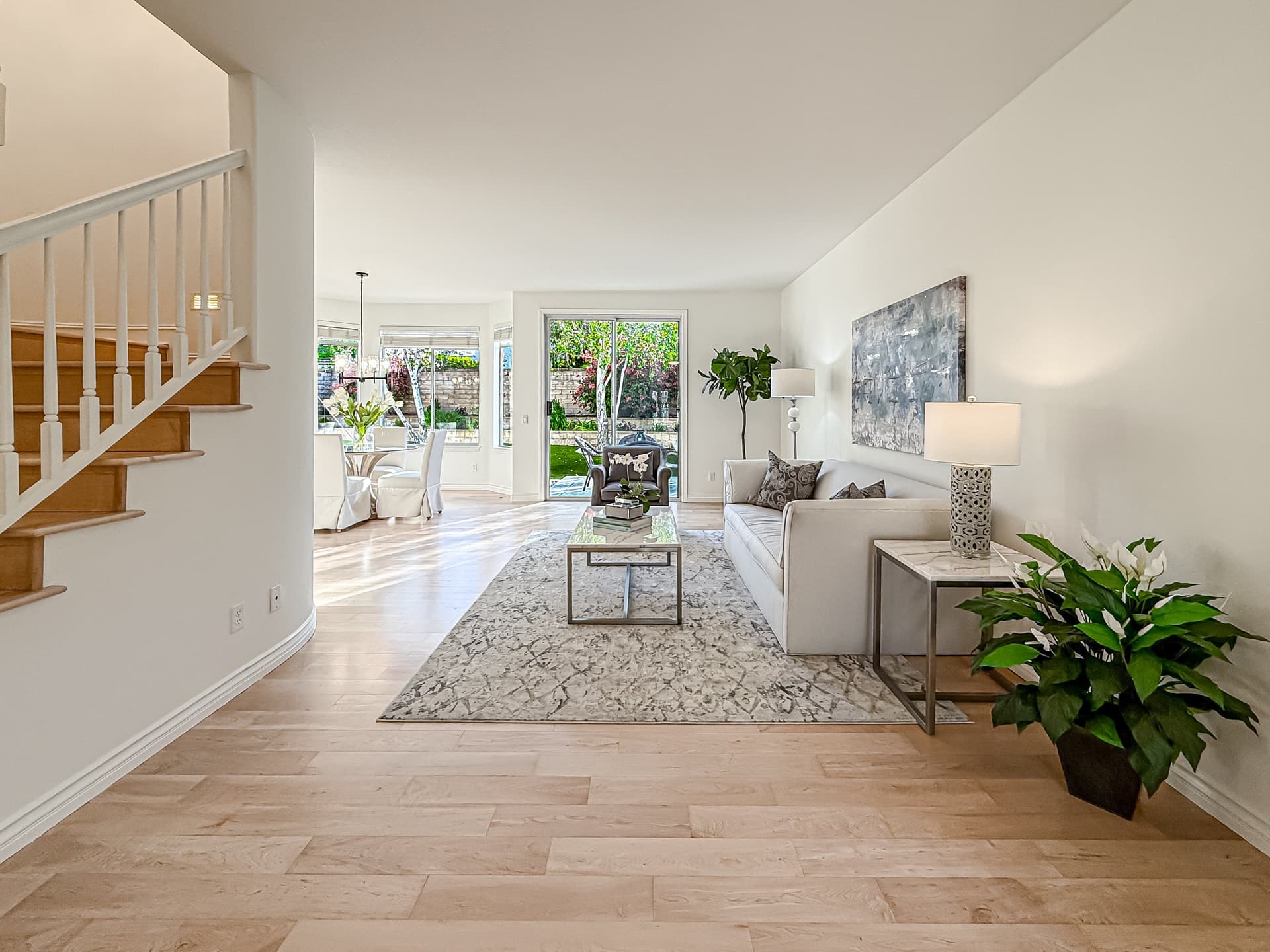 bLiving and Dininig2.jpg