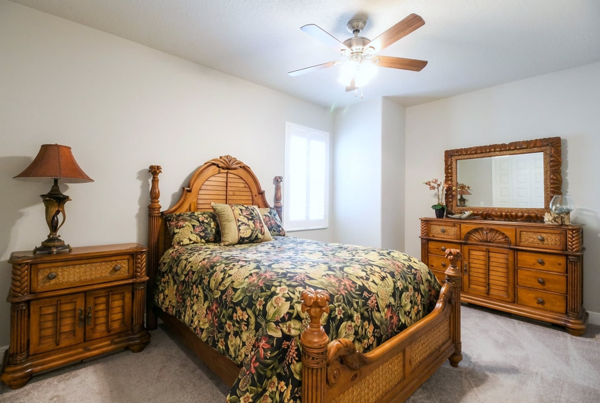 Bedroom Main View.jpg