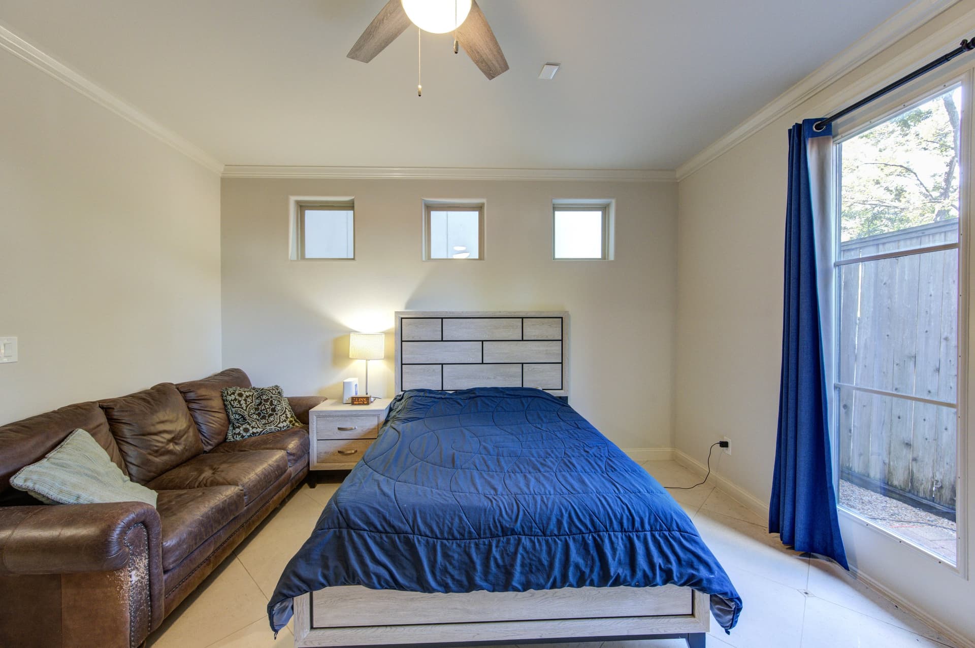 untitled (2 of 9) - Copy.jpg