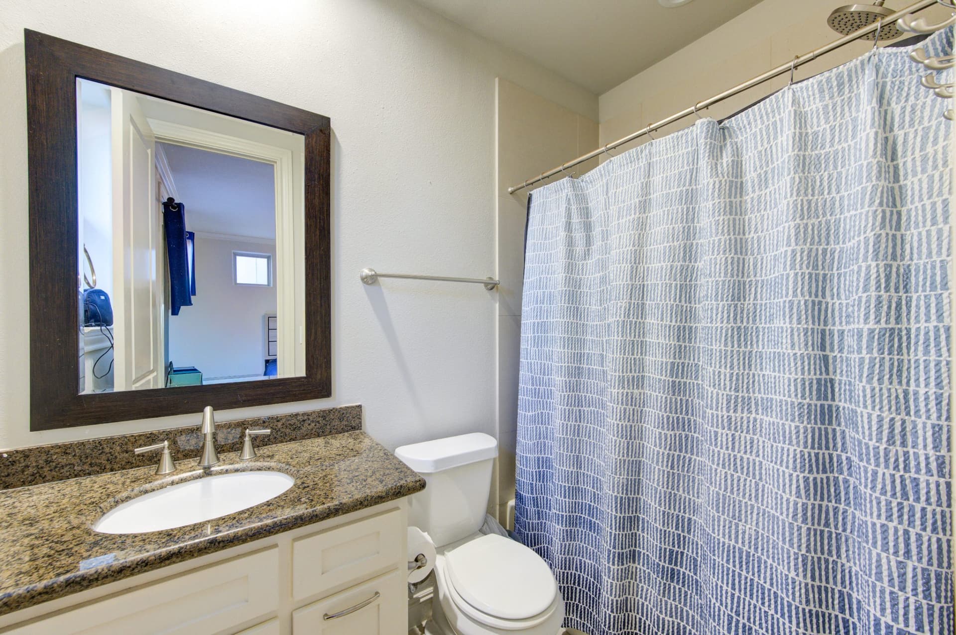 untitled (4 of 9) - Copy.jpg