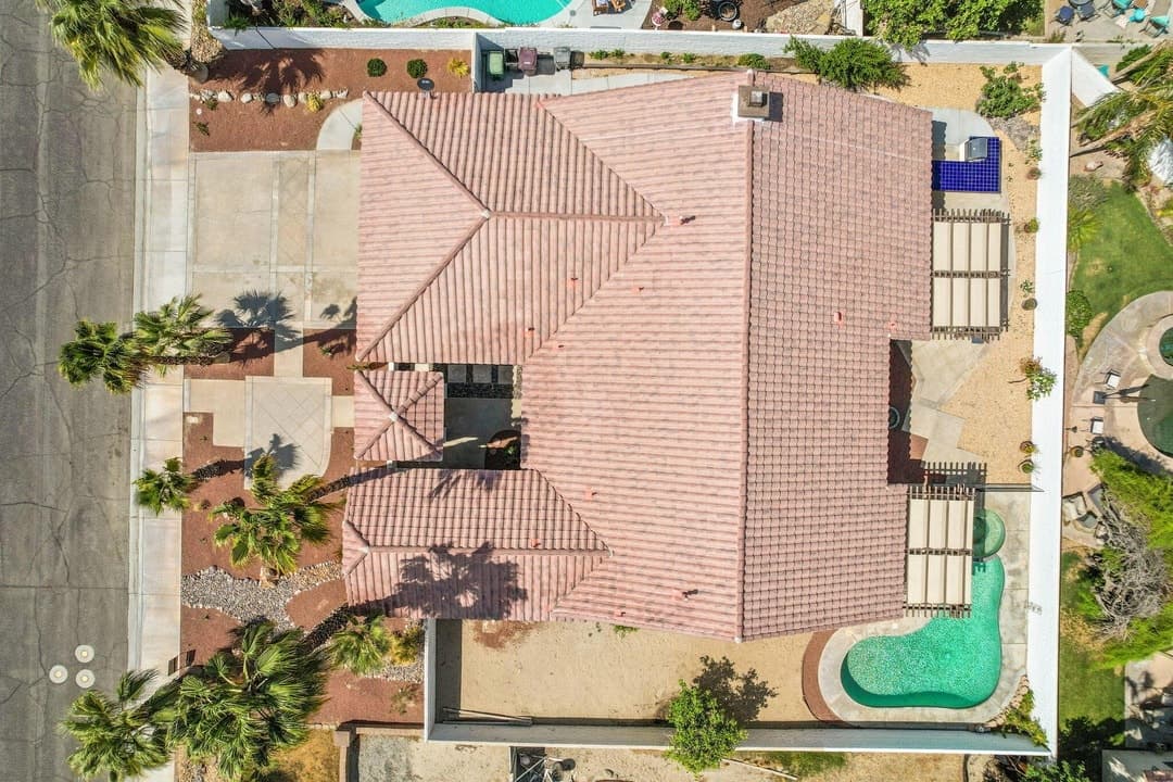 44300-camino-azul-la-quinta-ca-60.jpg