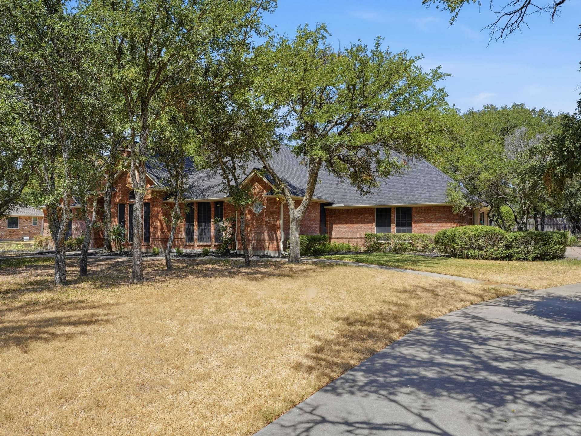 156_S_Fork_Dr_Hudson_Oaks_TX_76087_004.jpg