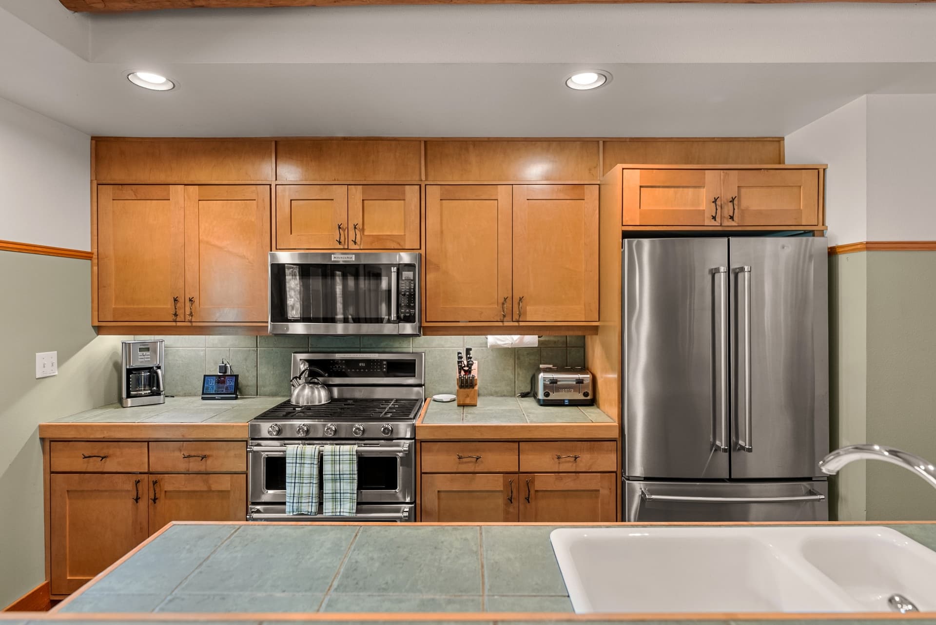 Kitchen6.jpg