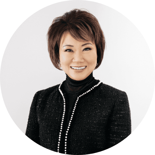 MAGGIE CHEN headshot