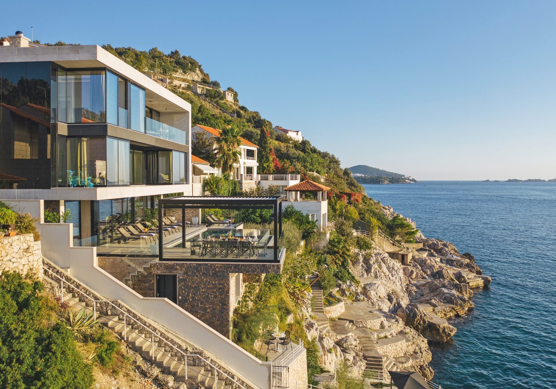 2-Croatia-Luxury-Holiday-Villa-view-CRO1005.jpg