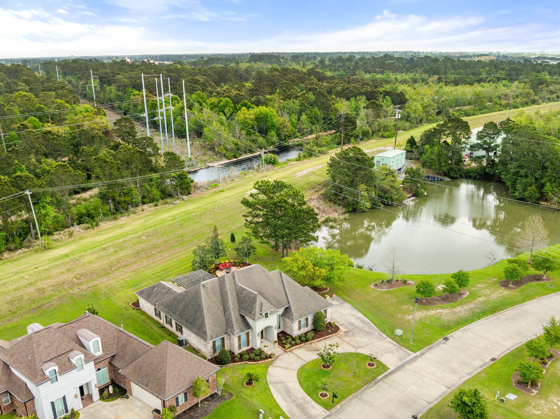 7-web-or-mls-Cypress Lakes (24).jpg