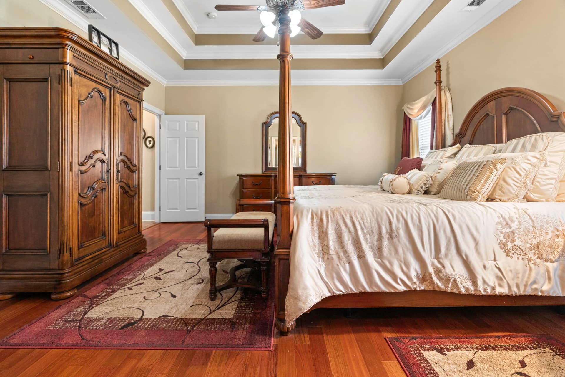 21-web-or-mls-Cypress Lakes (15).jpg