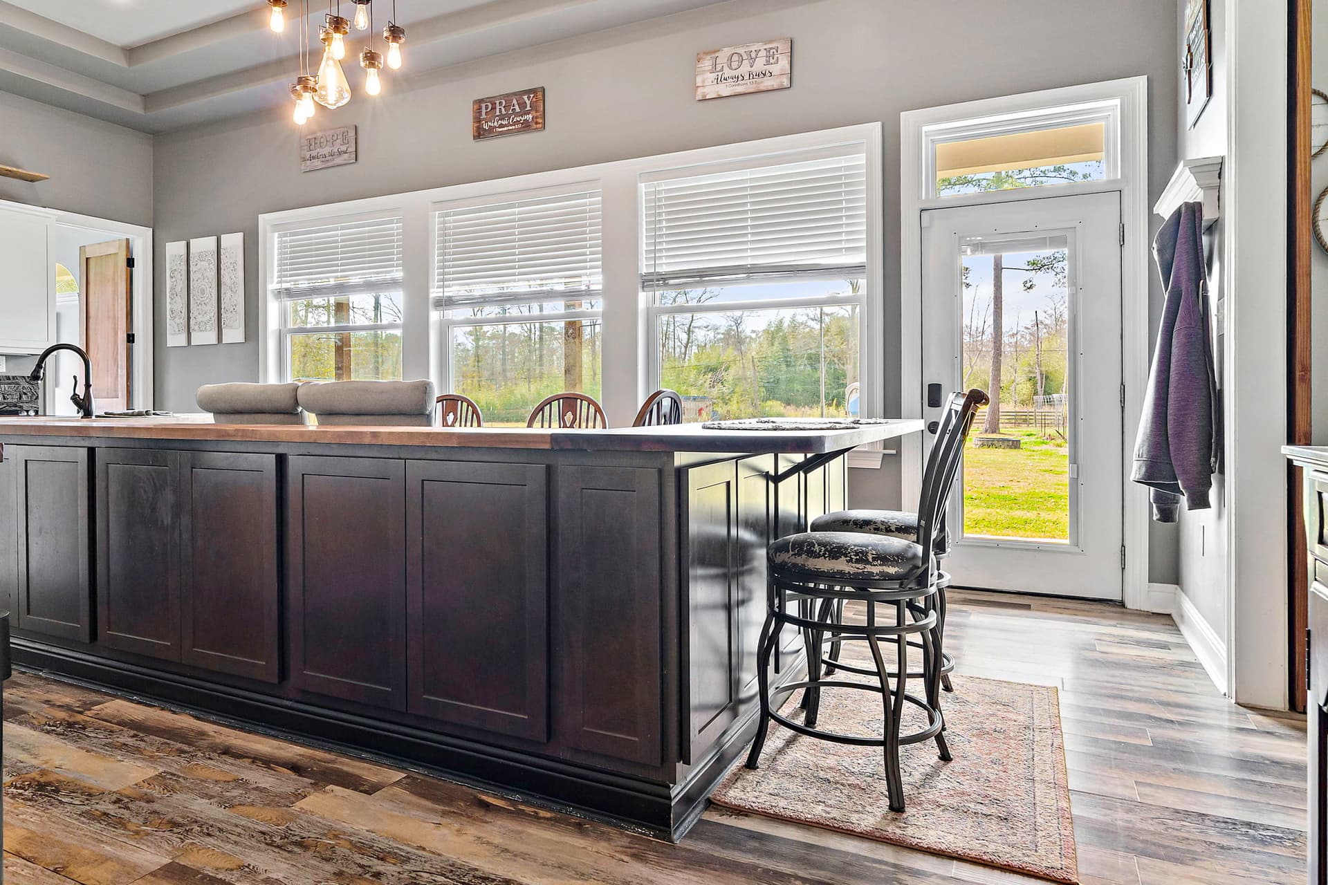 11-web-or-mls-Indian Village (17).jpg