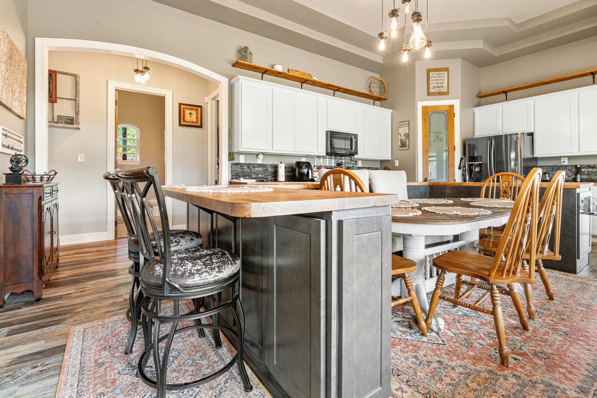 13-web-or-mls-Indian Village (20).jpg