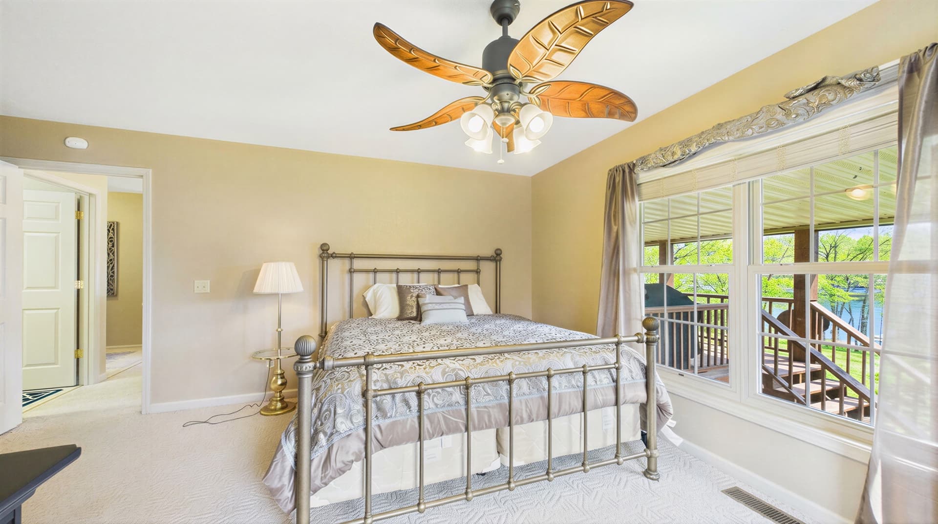 019_Primary Bedrooom.jpg