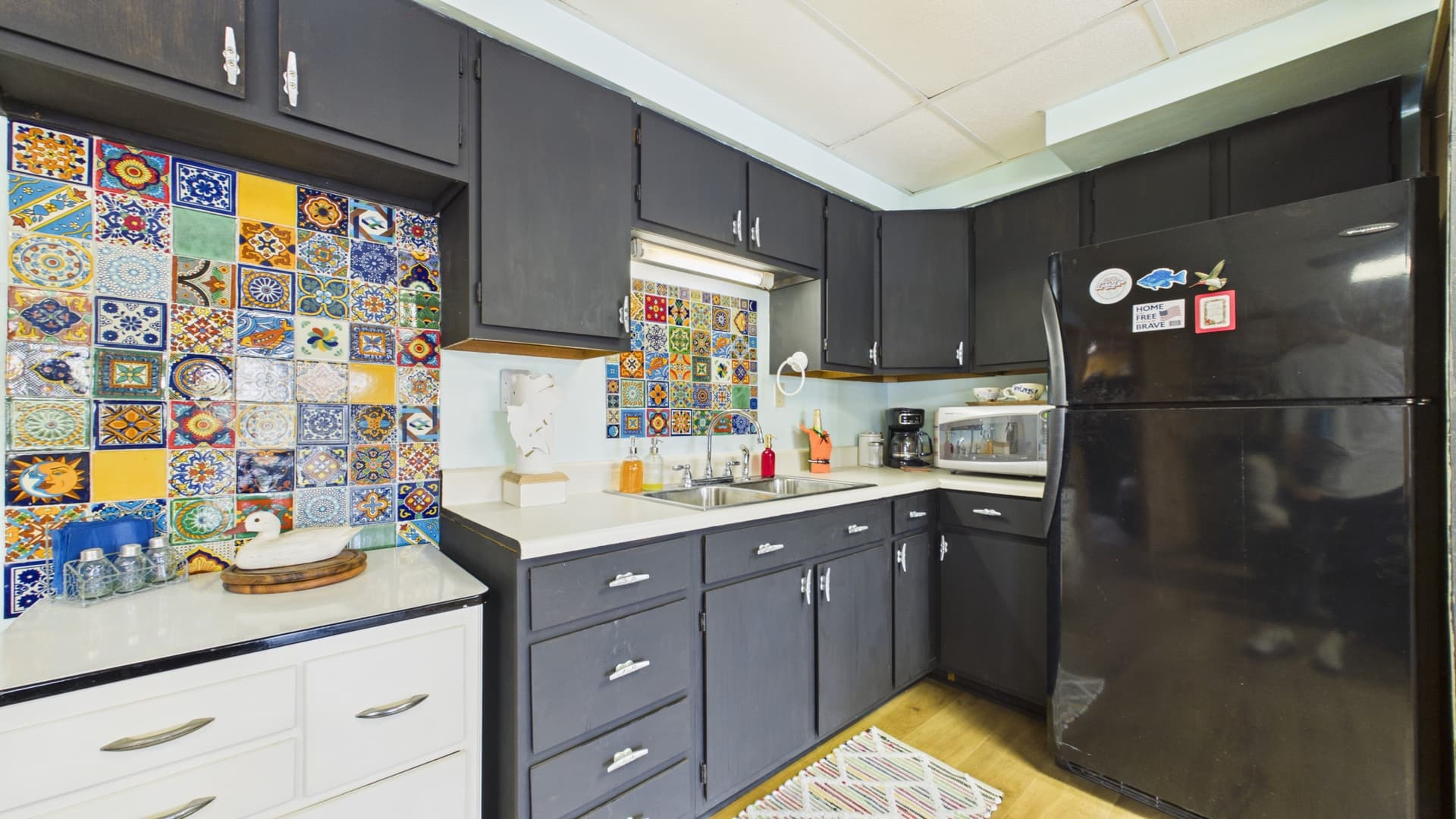 031_EFFIENCY KITCHEN LOWER LEVEL.jpg