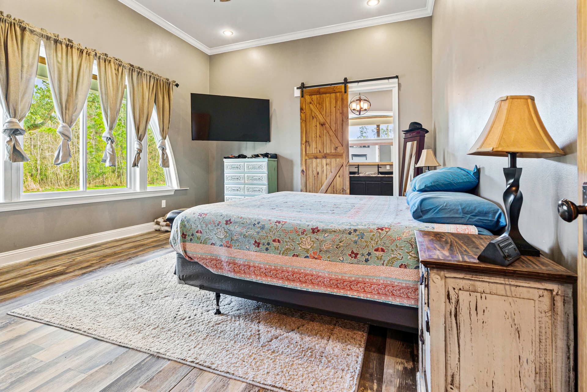 17-web-or-mls-Indian Village (11).jpg