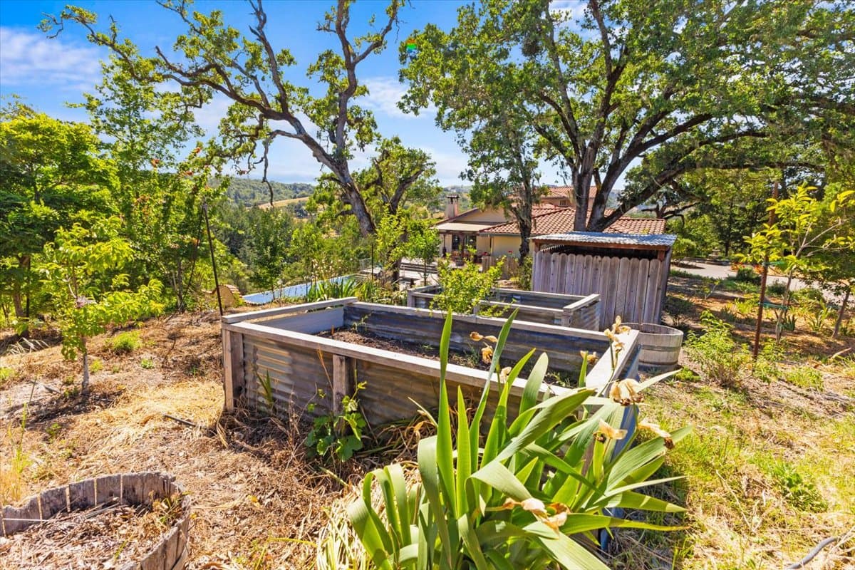 097-13404 Flora Ranch Rd, Healdsburg, CA, 95448 - Digital Twinners-53.jpg