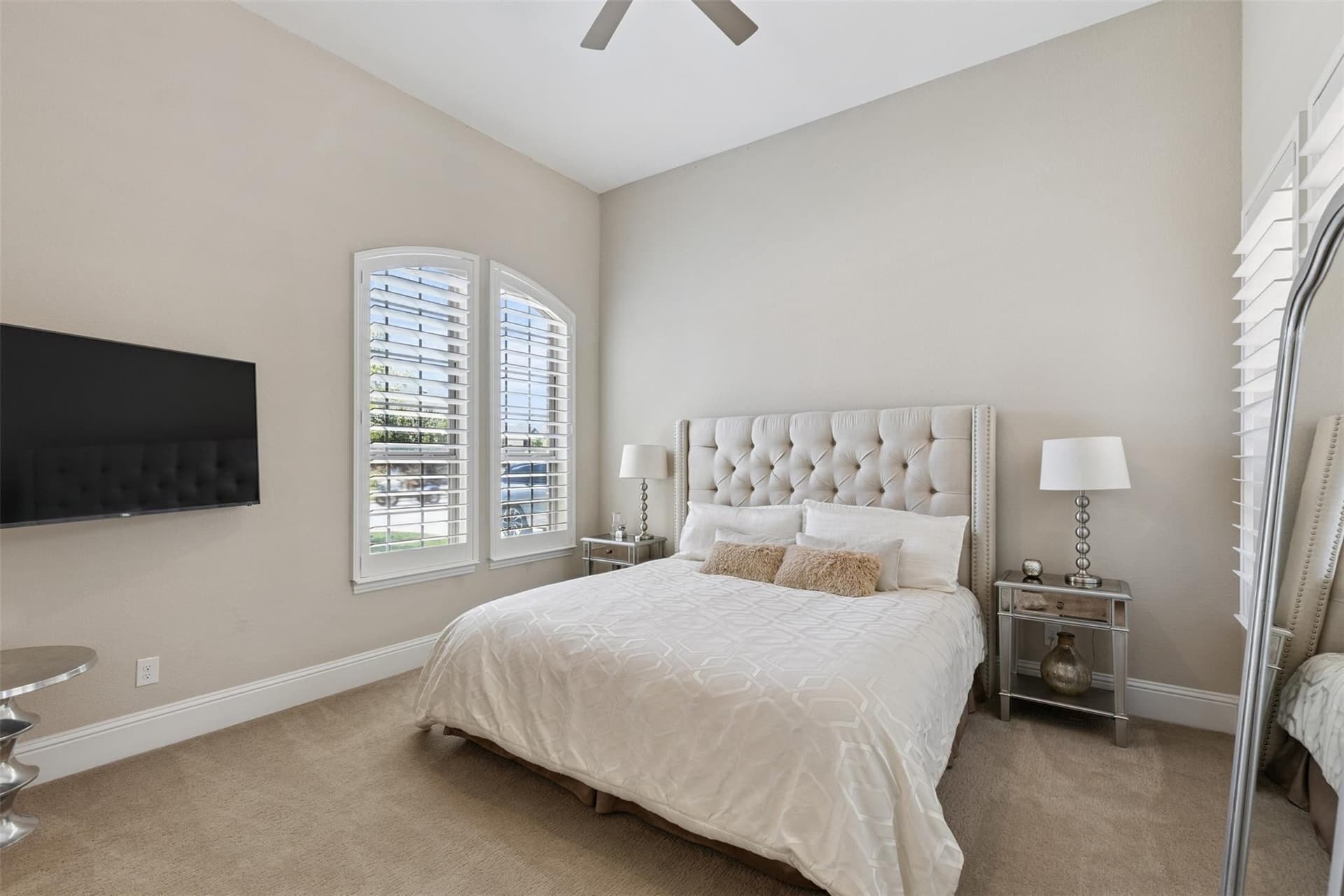 7740 Castlebridge v9.jpeg