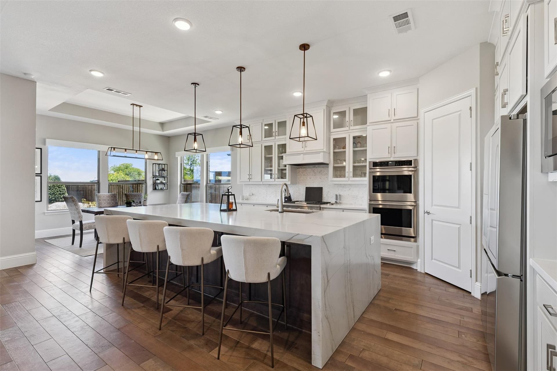 7740 Castlebridge v14.jpeg