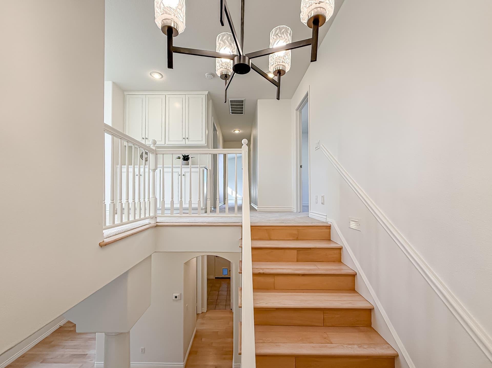 eStairs and Landing3.jpg