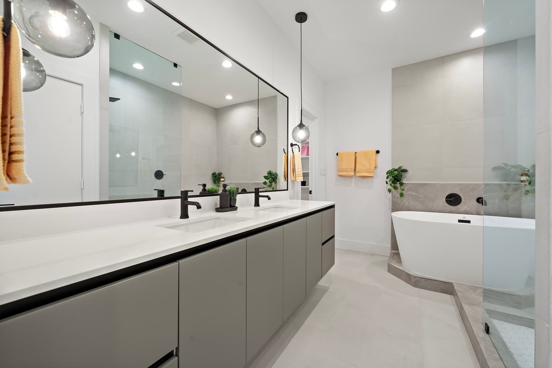 1607 barbee fp 23.jpg