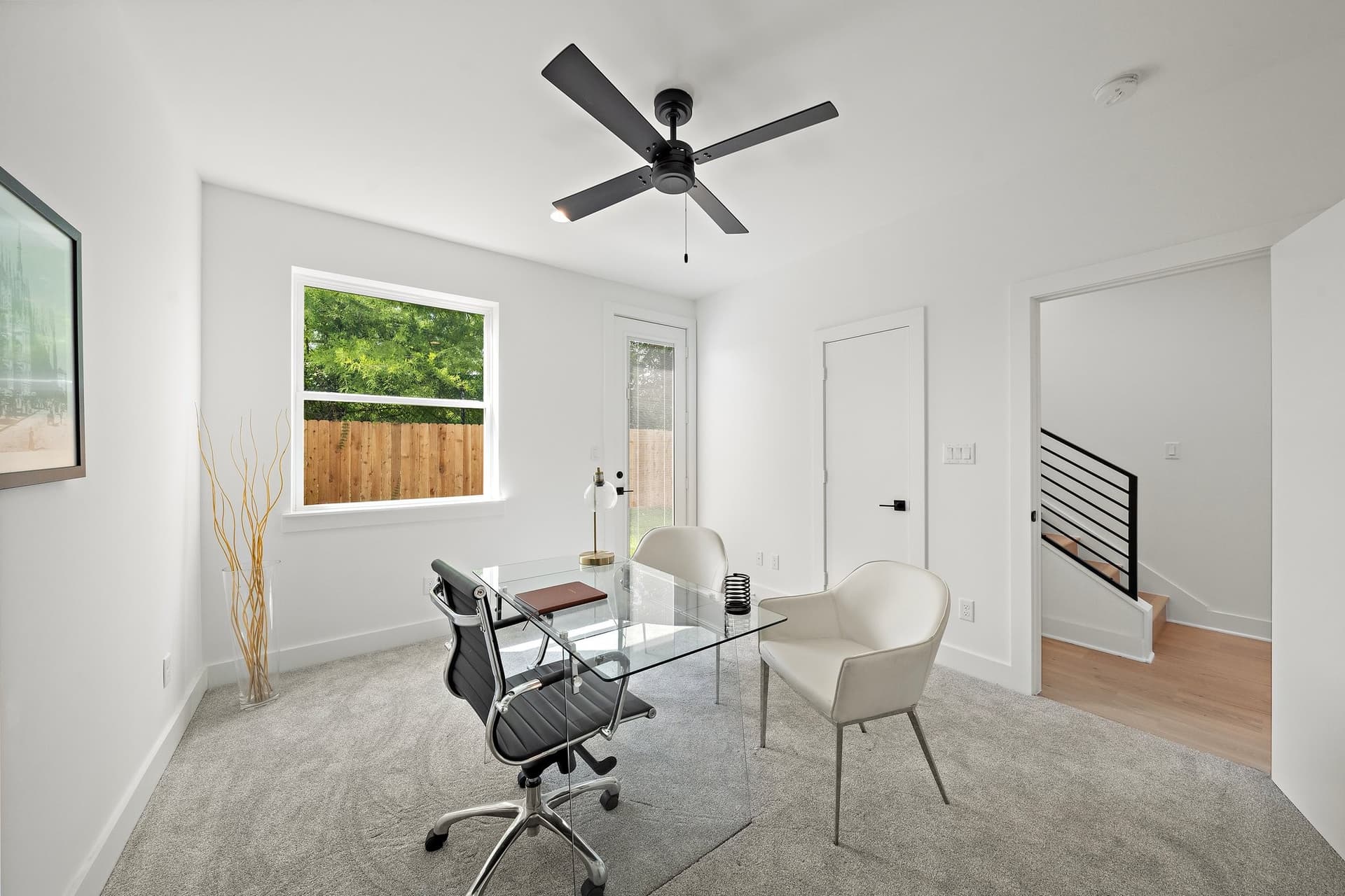 1607 Barbee FL- 10.jpg