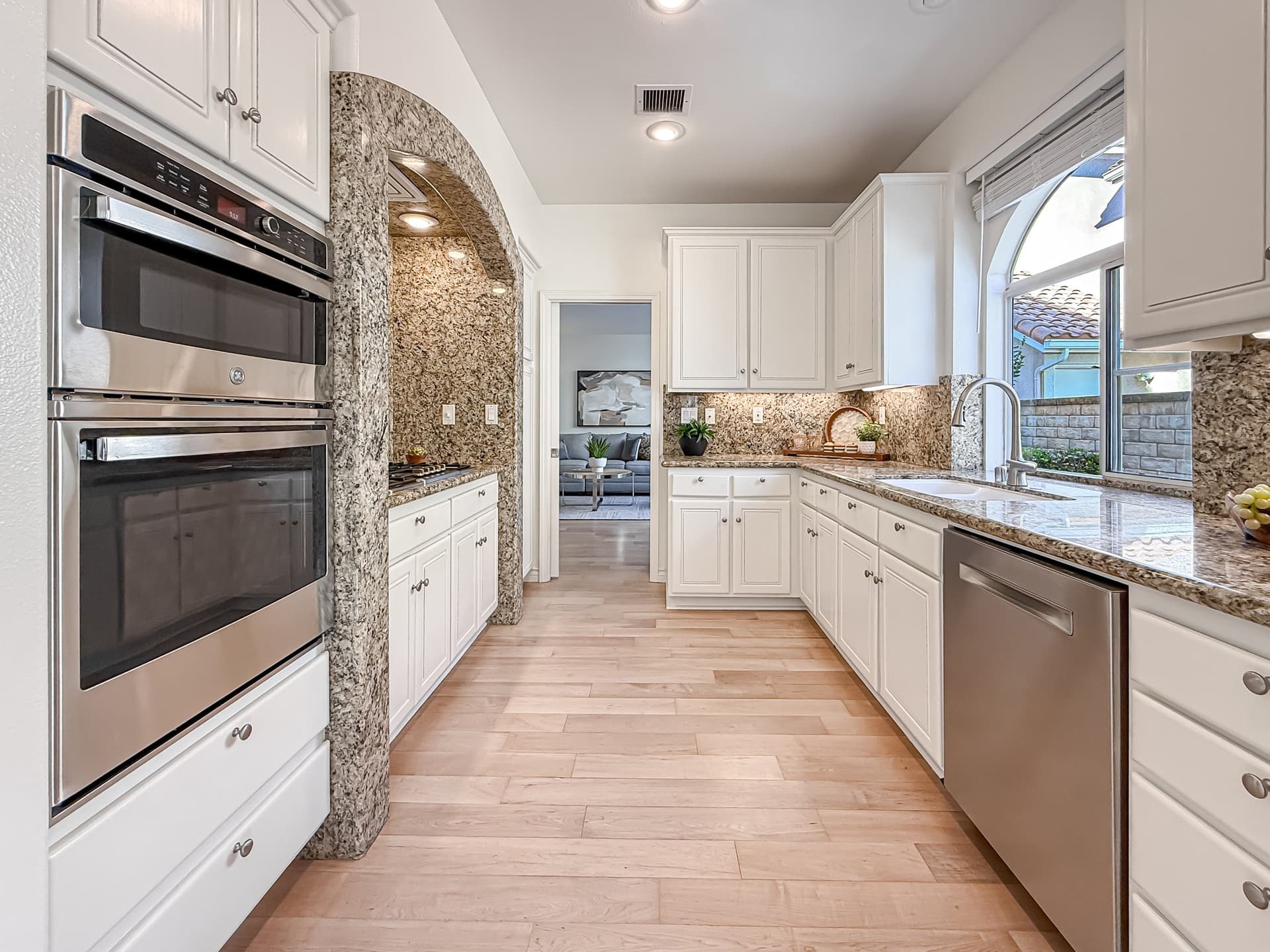 cFamily and Kitchen7.jpg